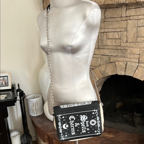 Hot Topic Black and White Shoulder Bag Books of Spells and Charms - Picture 1 of 6